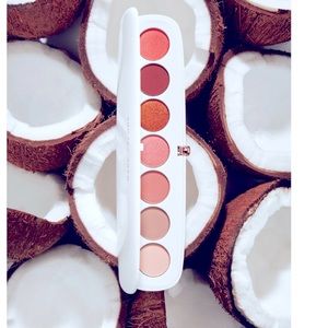 Marc Jacobs Eye-Conic Fantascene eyeshadow palette